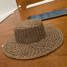 Load image into Gallery viewer, Summer Vibes Straw Hat
